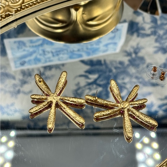 🆕 OSCAR DE LA RENTA 🧿 NWOT Daisy Pave Stud Earrings - Swarovski Crystal Pink - Picture 11 of 16